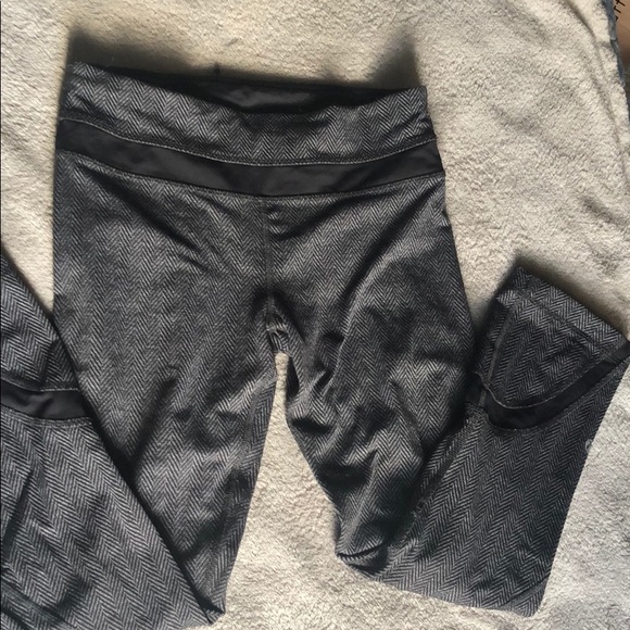 lululemon athletica Pants - Lululemon crops